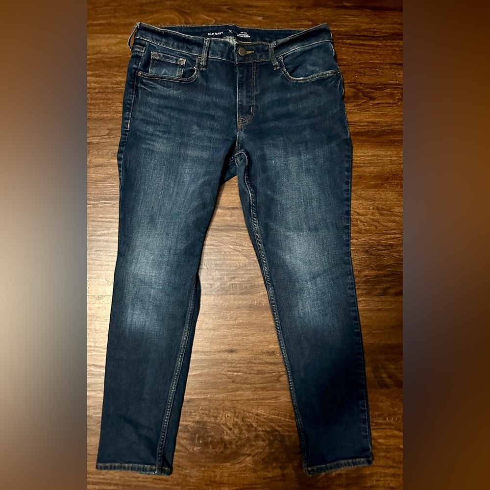 Old Navy Mid-Rise Rockstar Super Skinny, Size 12 Short